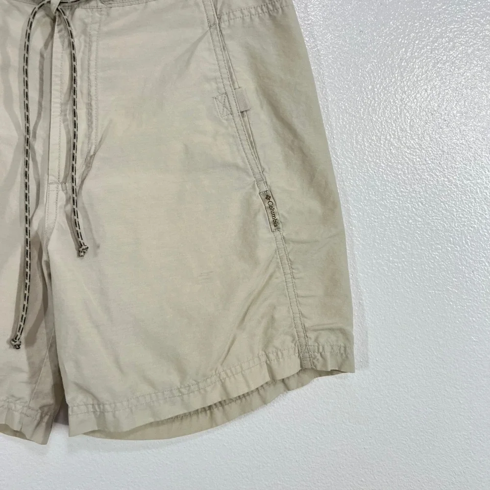 Columbia Hiking Shorts Women's Small Khaki Tan Cotton Nylon Outdoor Gorpcore